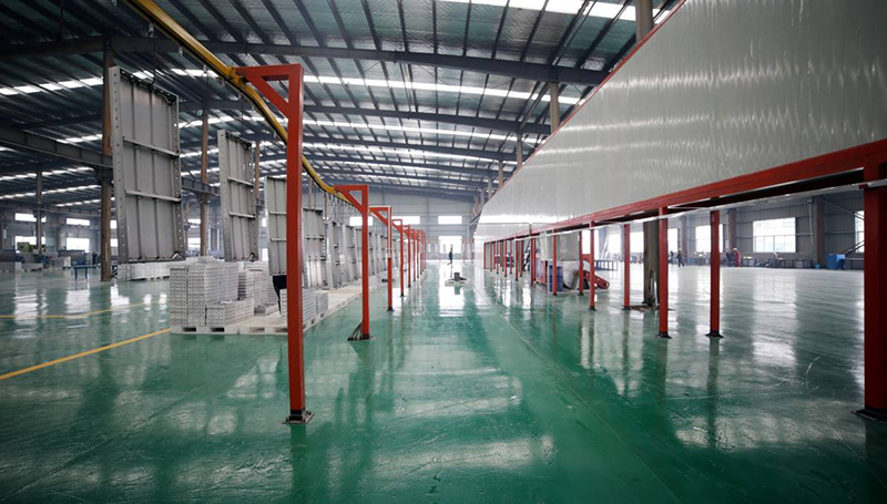 科奥喷涂流水线成功案例桂林科奥公司工厂铝模板静电喷涂流水线